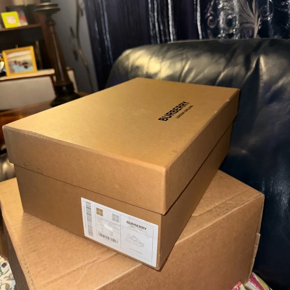 Burberry Check Suede Shoes - Picture 7 of 8